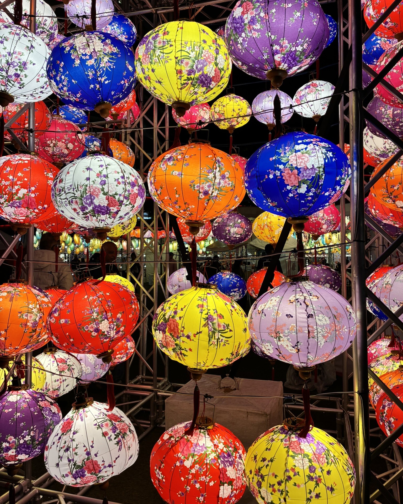 台湾祭 ランタン装飾
